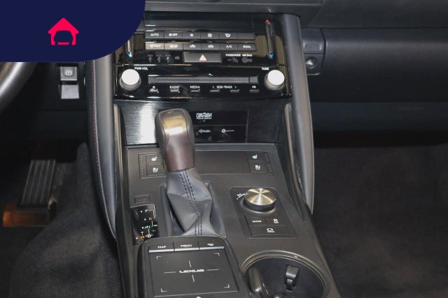 2021 Lexus IS