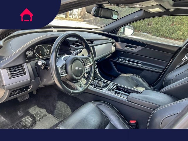 2017 Jaguar XF