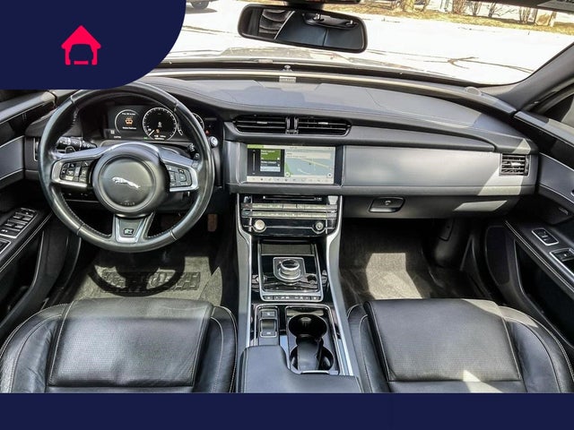 2017 Jaguar XF
