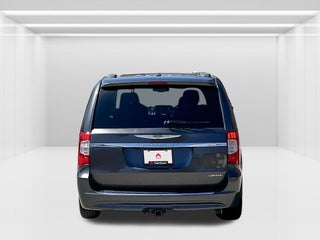 2016 Chrysler Town & Country