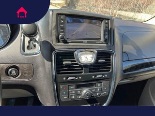 2016 Chrysler Town & Country