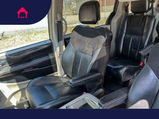2016 Chrysler Town & Country