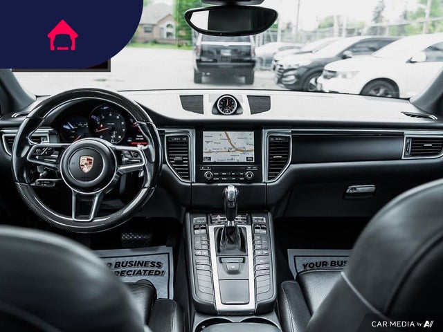 2017 Porsche Macan