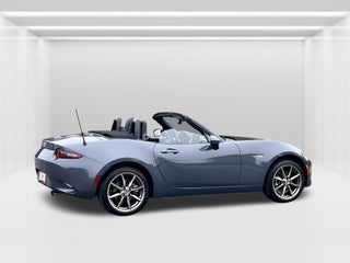 2022 Mazda MX-5 Miata