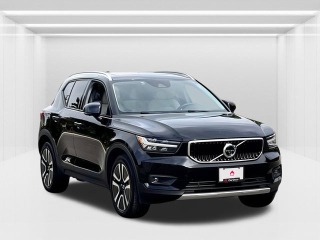 2022 Volvo XC40