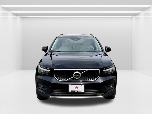 2022 Volvo XC40