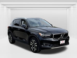 2022 Volvo XC40