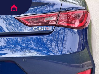 2017 INFINITI Q60