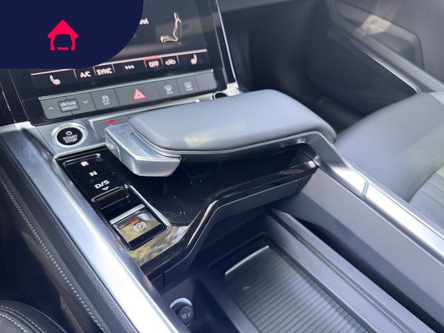 2024 Audi Q8 e-tron Sportback