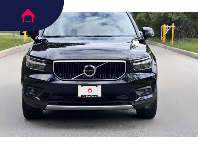 2022 Volvo XC40
