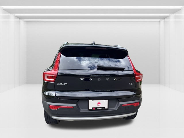 2022 Volvo XC40