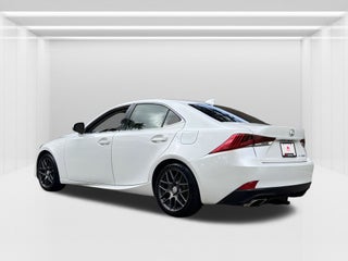 2017 Lexus IS