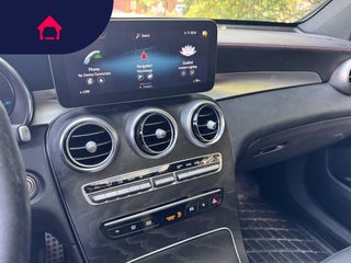 2022 Mercedes-Benz GLC