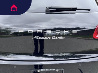 2017 Porsche Macan