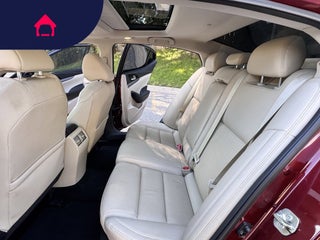 2017 Nissan Maxima