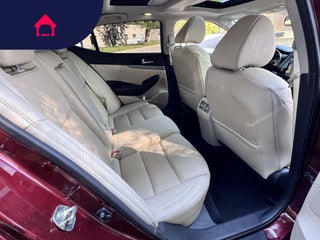 2017 Nissan Maxima