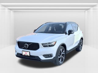 2022 Volvo XC40