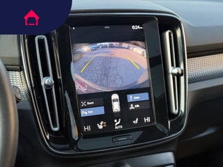 2022 Volvo XC40
