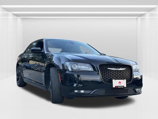 2019 Chrysler 300