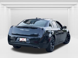 2019 Chrysler 300