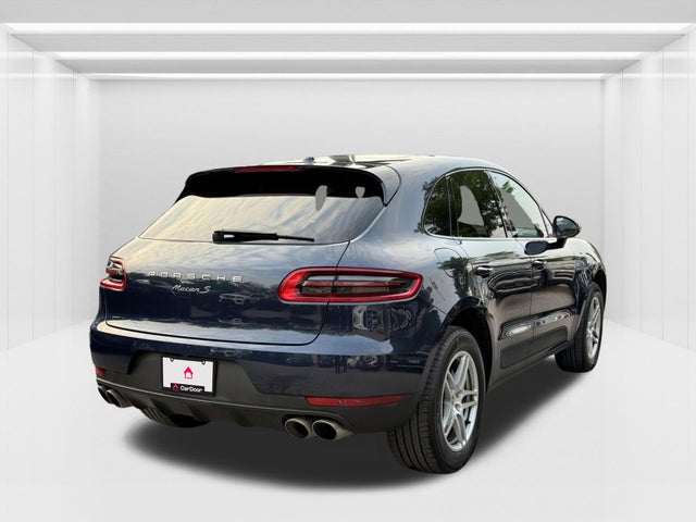 2016 Porsche Macan