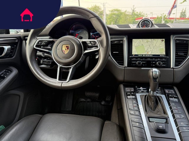 2016 Porsche Macan