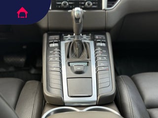2016 Porsche Macan