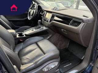 2016 Porsche Macan