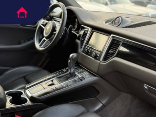 2016 Porsche Macan
