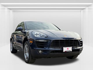 2016 Porsche Macan