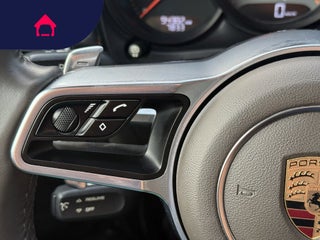 2016 Porsche Macan