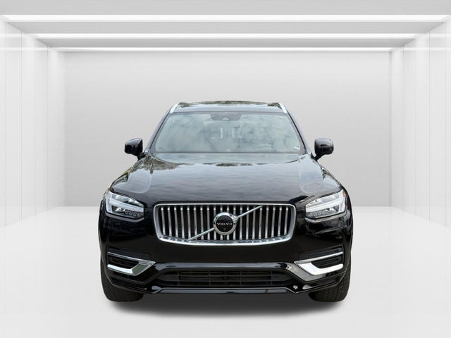 2022 Volvo XC90 Recharge Plug-In Hybrid