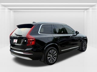 2022 Volvo XC90 Recharge Plug-In Hybrid