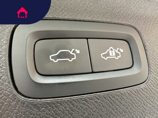2022 Volvo XC90 Recharge Plug-In Hybrid