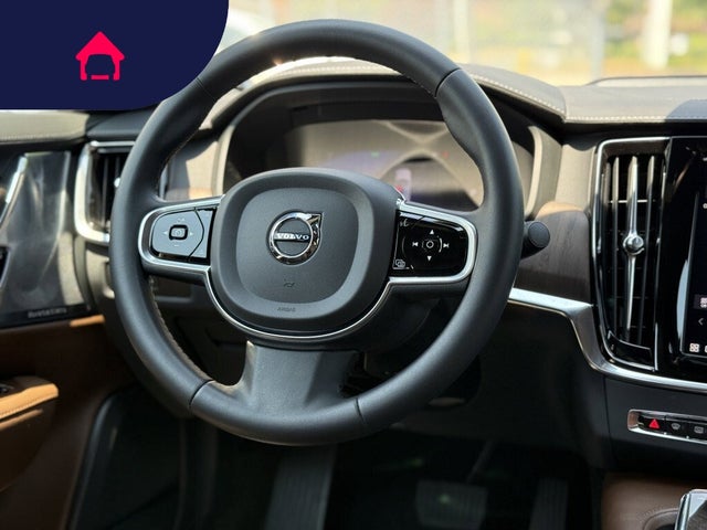 2023 Volvo S90