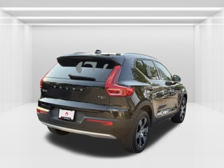 2021 Volvo XC40
