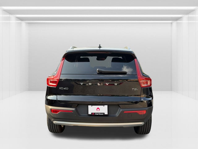 2021 Volvo XC40