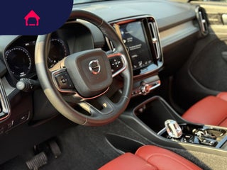 2021 Volvo XC40