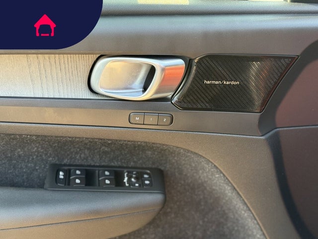 2021 Volvo XC40