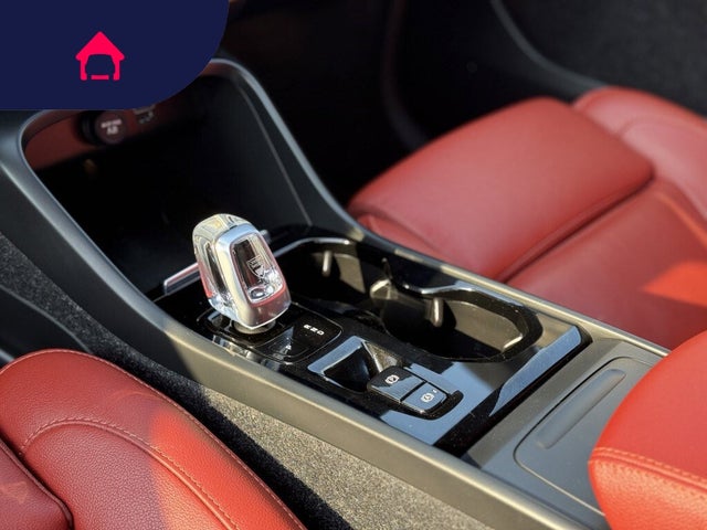 2021 Volvo XC40