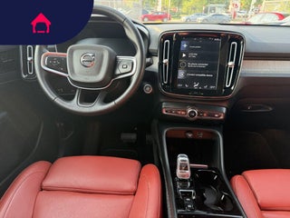 2021 Volvo XC40