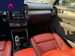 2021 Volvo XC40
