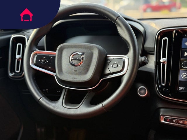 2021 Volvo XC40