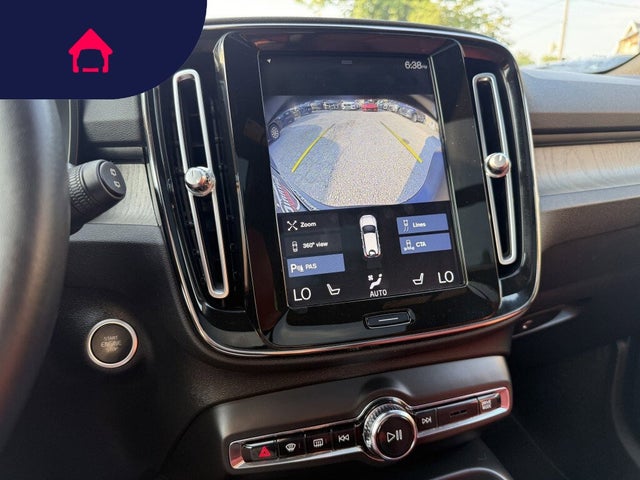2021 Volvo XC40