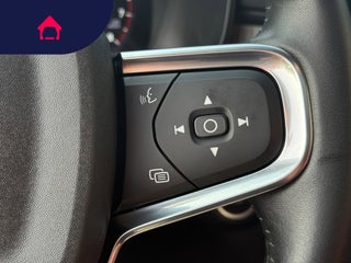 2021 Volvo XC40