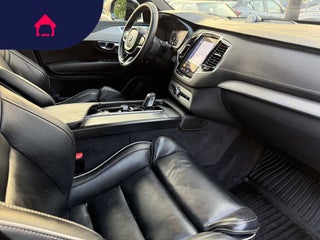 2022 Volvo XC90 Recharge Plug-In Hybrid