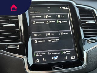 2022 Volvo XC90 Recharge Plug-In Hybrid
