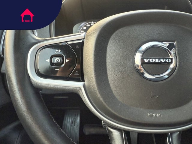2022 Volvo XC90 Recharge Plug-In Hybrid
