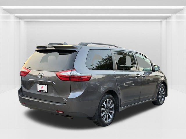 2018 Toyota Sienna