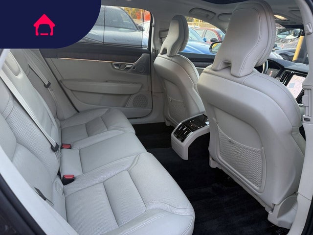 2022 Volvo S90